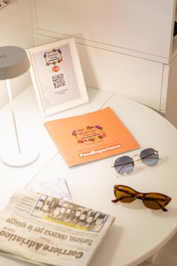 Resilienza Tropical Apartments & Room Porto SantʼElpidio Zewnętrze zdjęcie